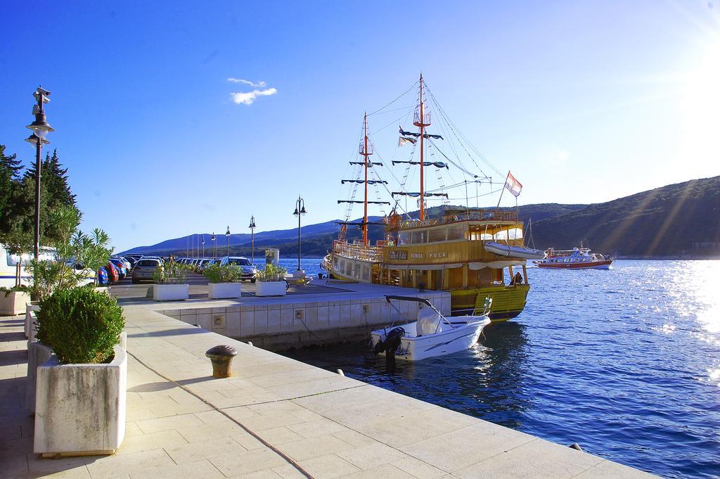 Apartment Marine Story Рабац Екстер'єр фото